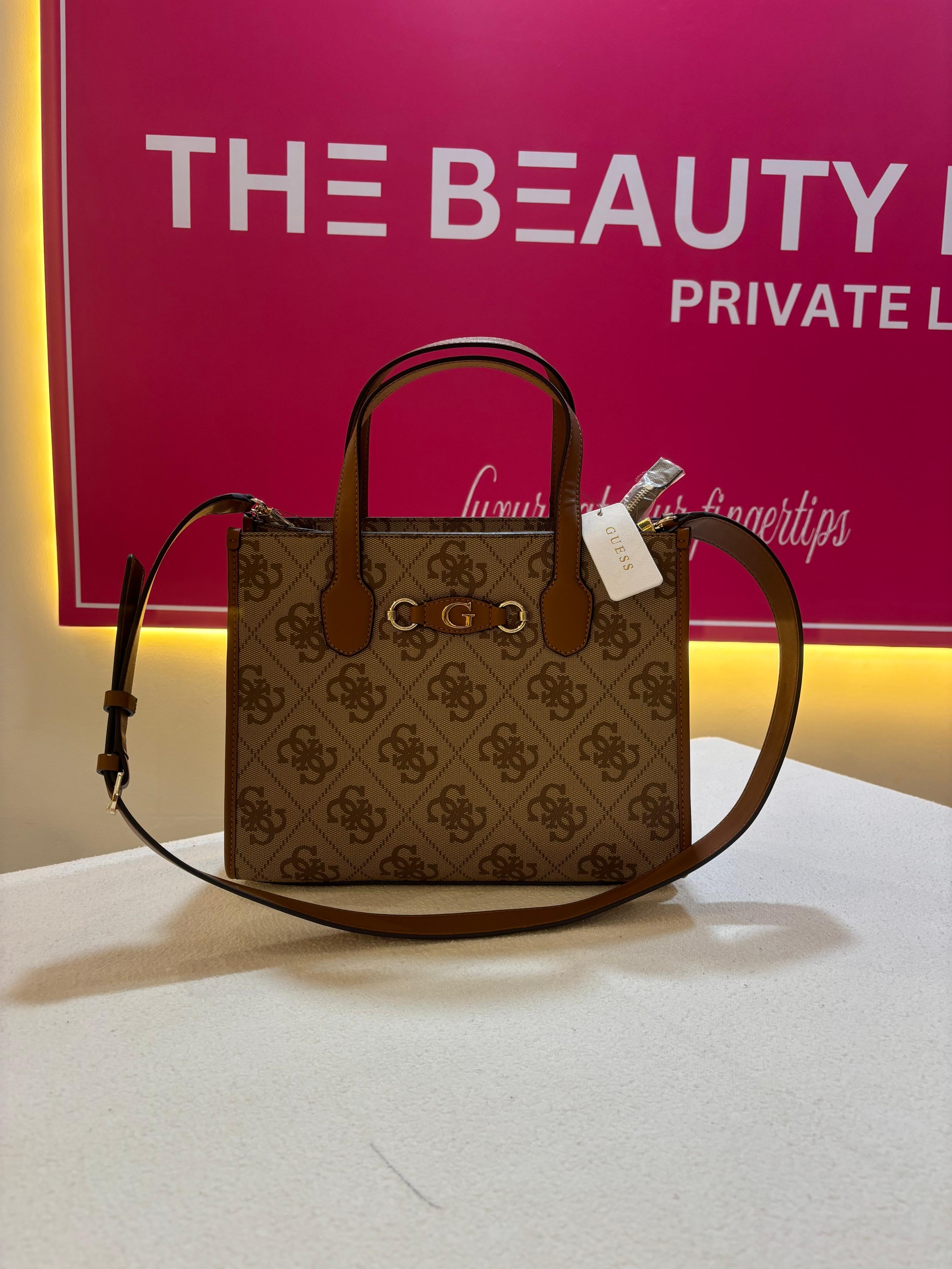 Guess Izzy Quattro G Tote