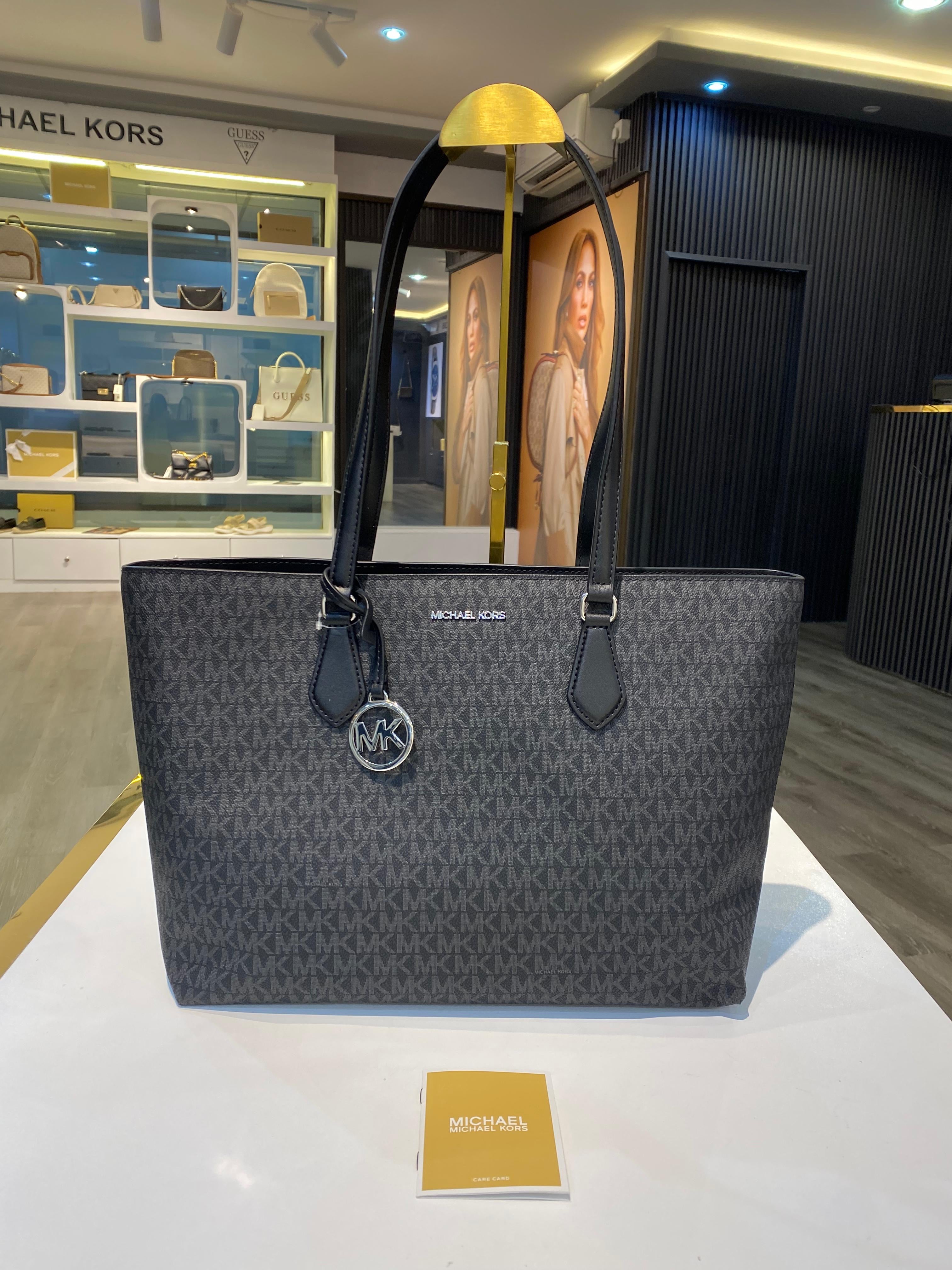 Michael Kors Sheila Large Signature Logo Tote Bag