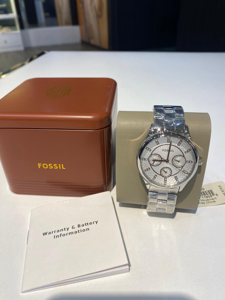 FOSSIL Modern Sophisticate Quartz Crystal Silver Dial Ladies Watch