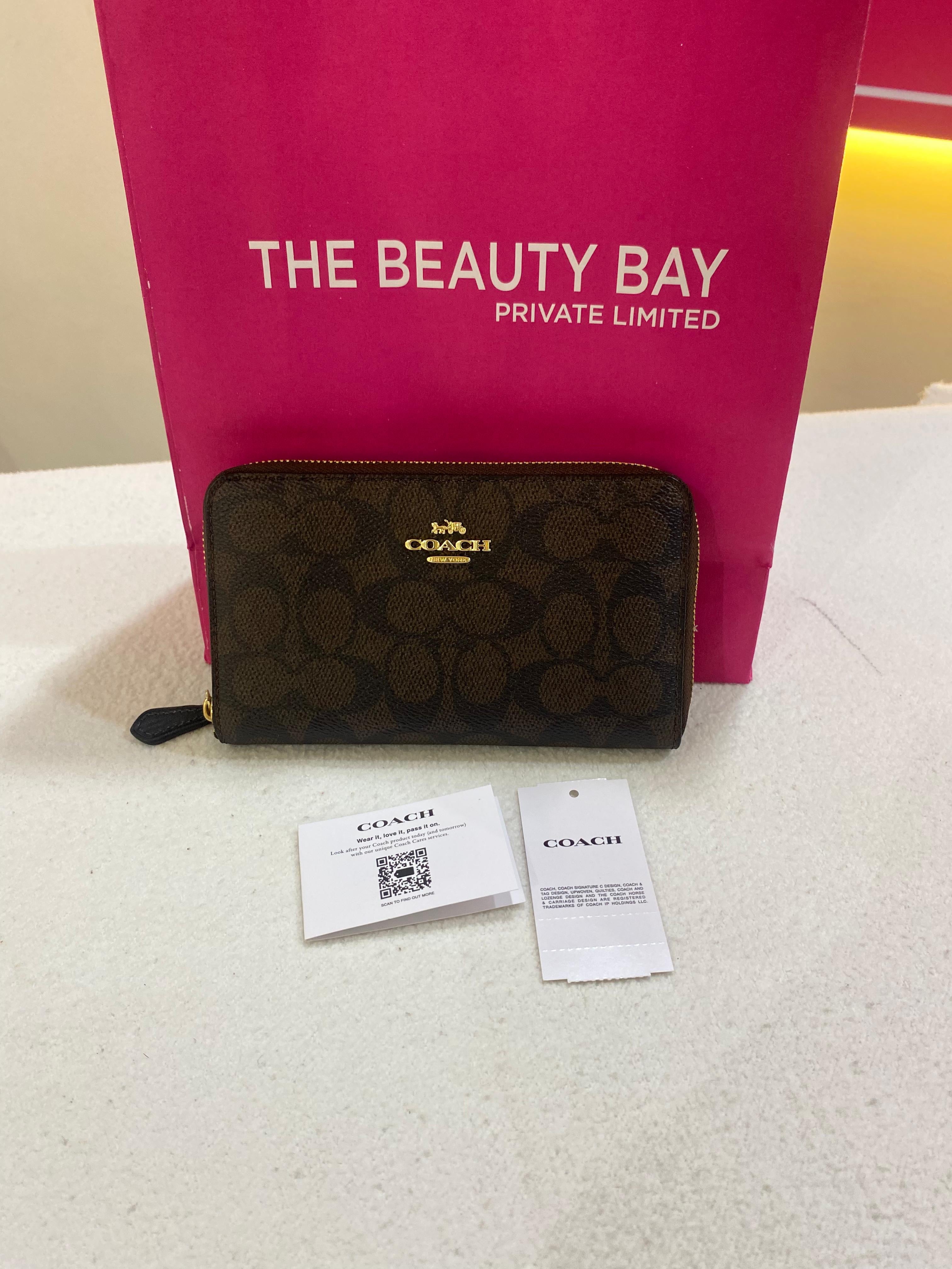 Coach Medium Id Zip Wallet In Signature Canvas