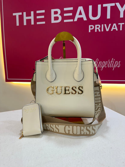 Caracara medium Carryall tote