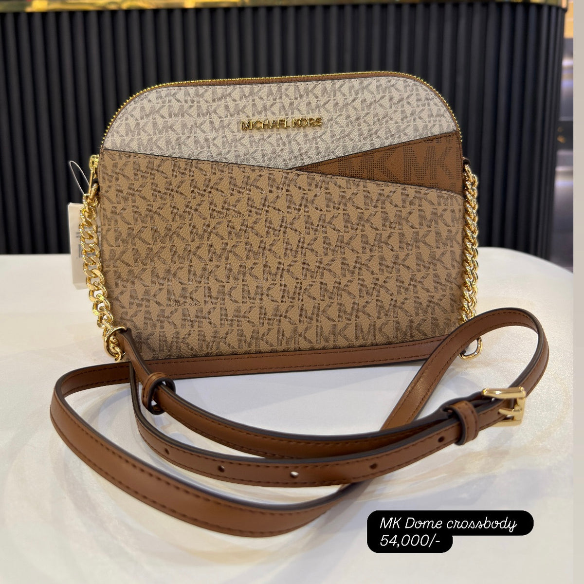 Michael Kors Jet Set Travel Medium Color-Block Signature Logo Crossbody Bag