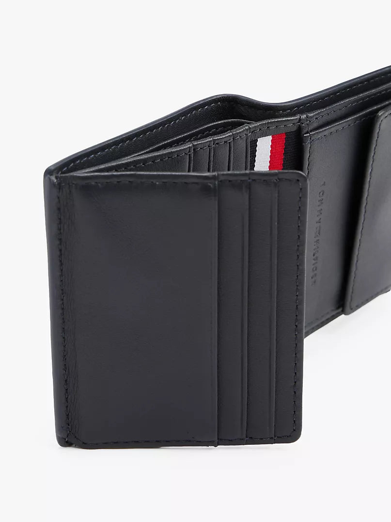 Tommy Hilfiger Leather Trifold Wallet