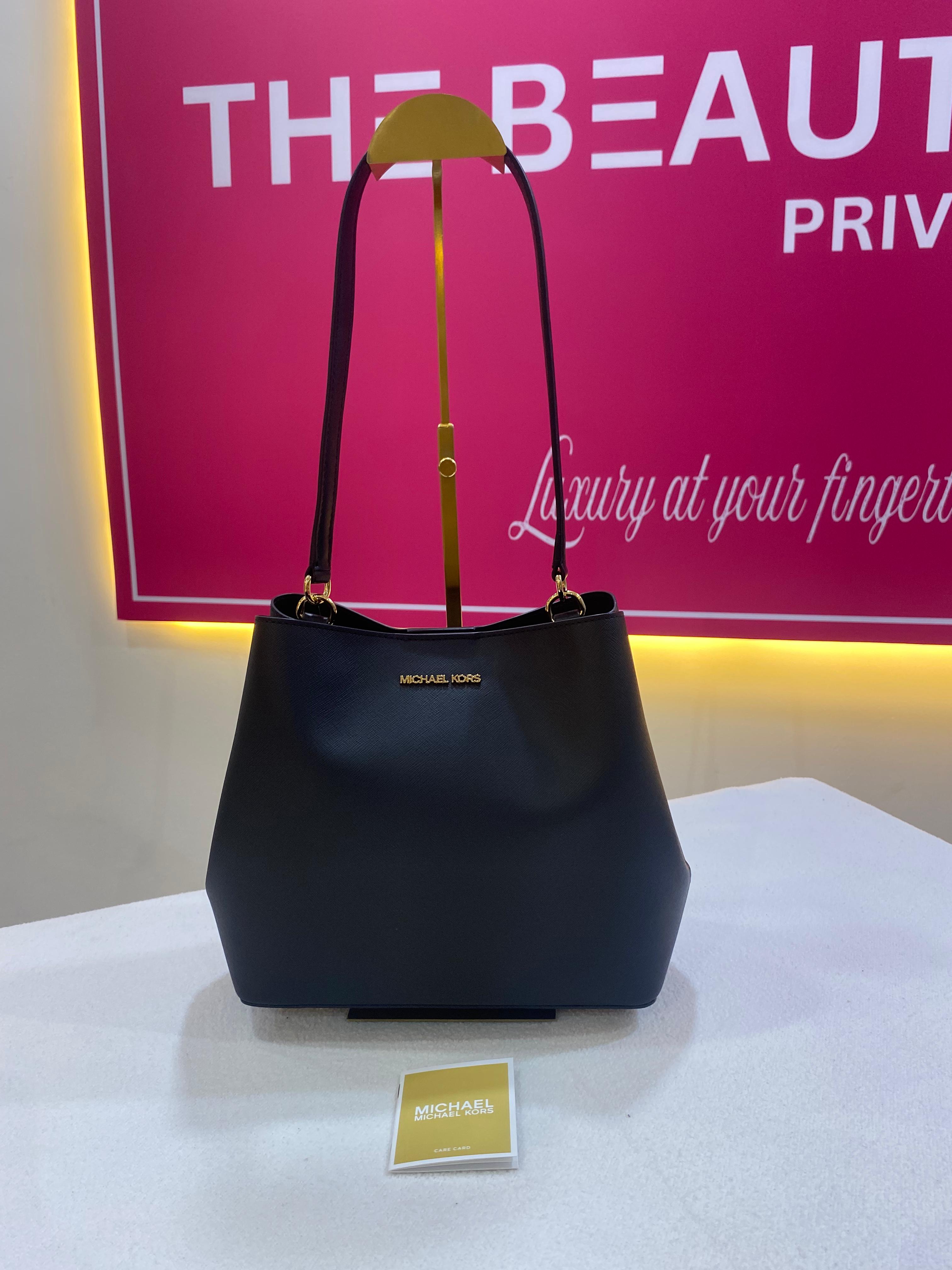 Michael Kors Pratt Medium Shoulder Bag