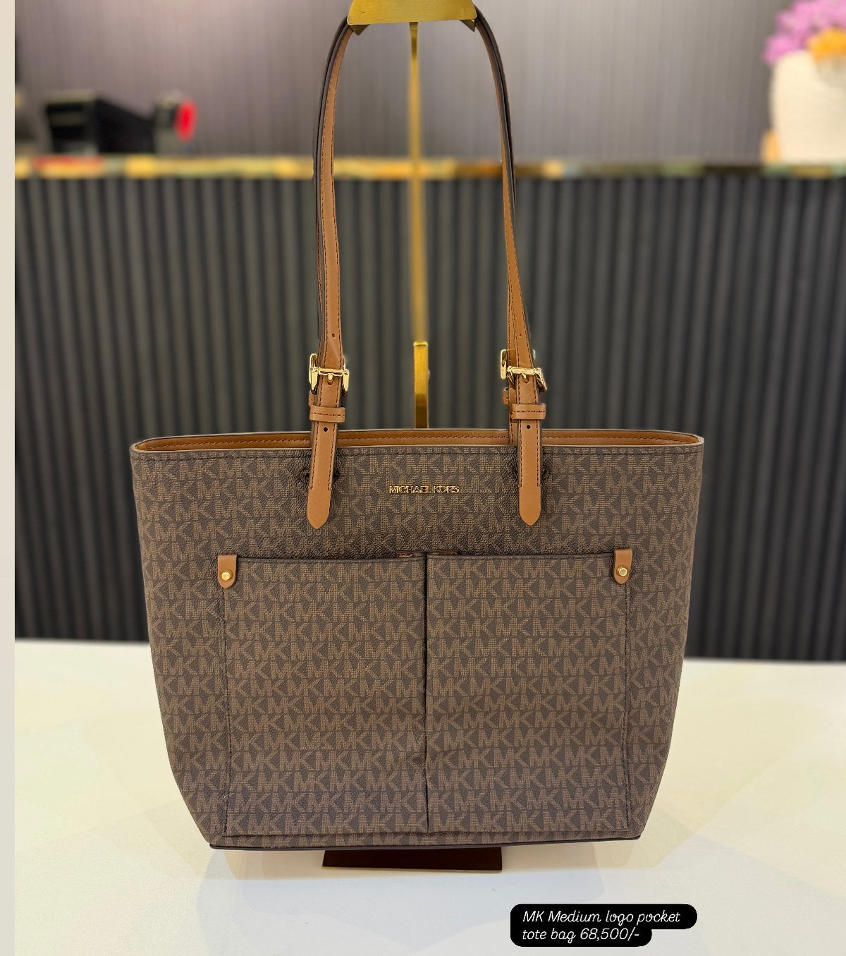 Michael Kors Jet Set Medium Logo Pocket Tote Bag