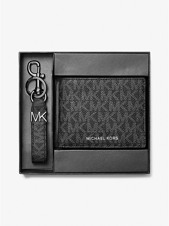 Michael Kors • Zip-around wallet and key chain gift set 46,500/-