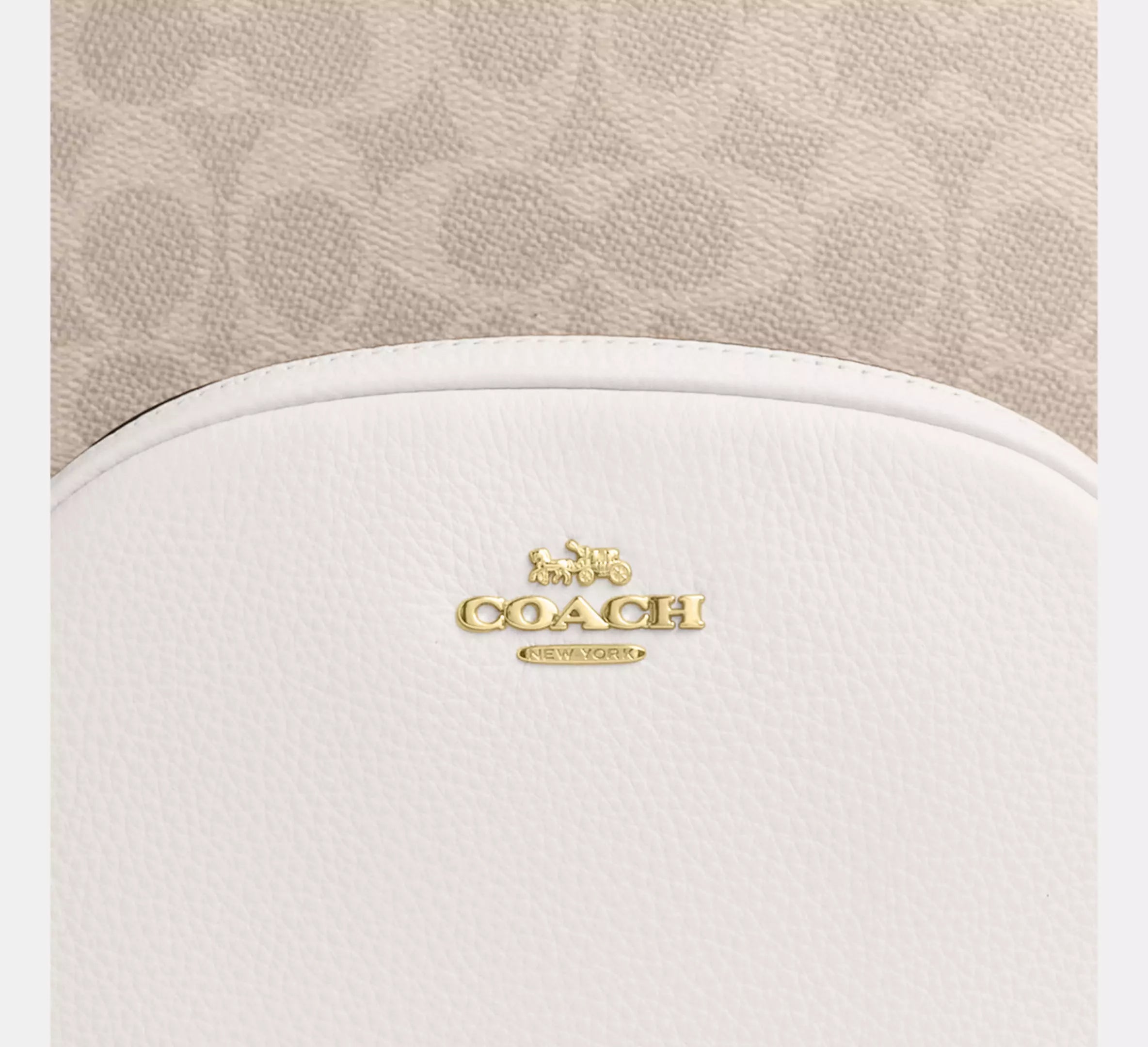 Coach Court Backpack In Signature Canvas - Signature canvas/Gold/Sand/Chalk